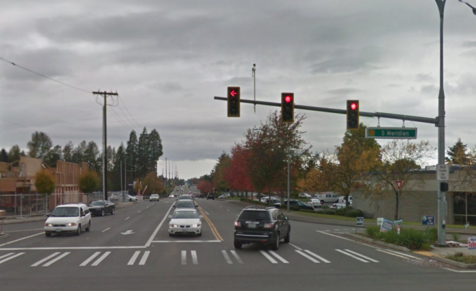 Unique Traffic Signal in Washington AARoads