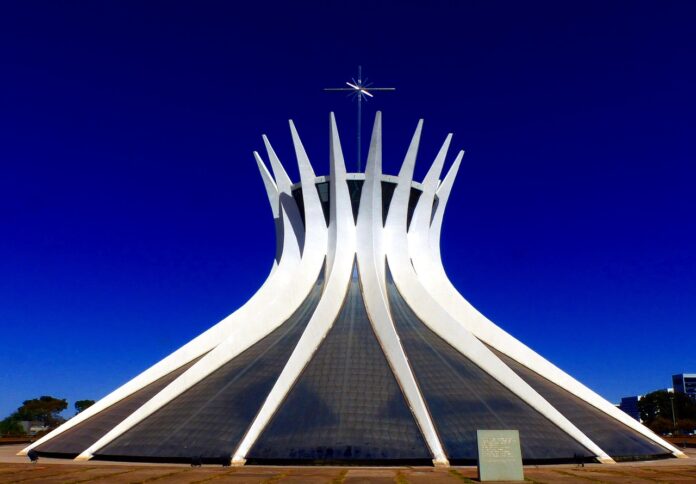 3 famous buildings in Brazil